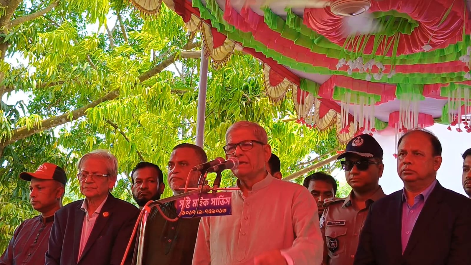 মুক্তিযুদ্ধের সময় শেখ মুজিব বন্দি হয়ে পাকিস্তানে চলে গিয়েছিলেন – এলজিইআরডি মন্ত্রী মির্জা ফখরুল