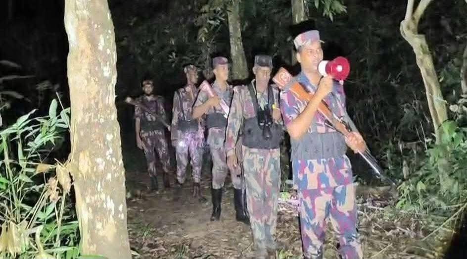 চুনারুঘাট সীমান্তে পুশইন ঠেকাতে বিজিবি’র টহল জোরদার