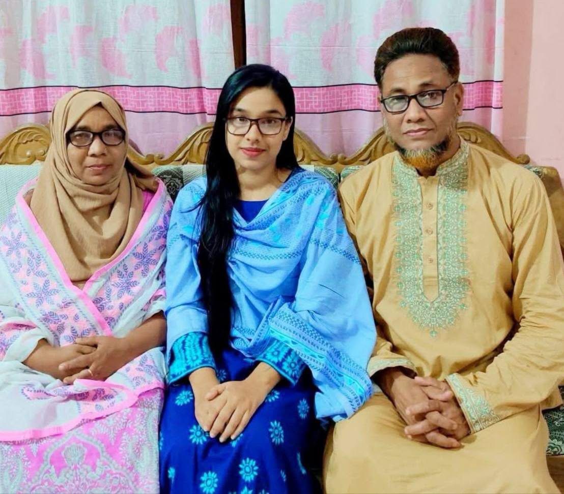 সরকারি প্রাথমিক বিদ্যালয়ের প্রধান শিক্ষকের সন্তান বি সি এস স্বাস্থ্য ক্যাডার