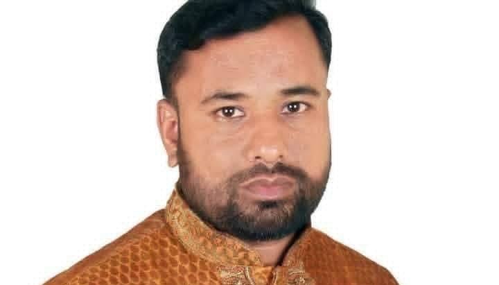 ওমরাহ পালনে মক্কার পথে খলিলুর রহমান