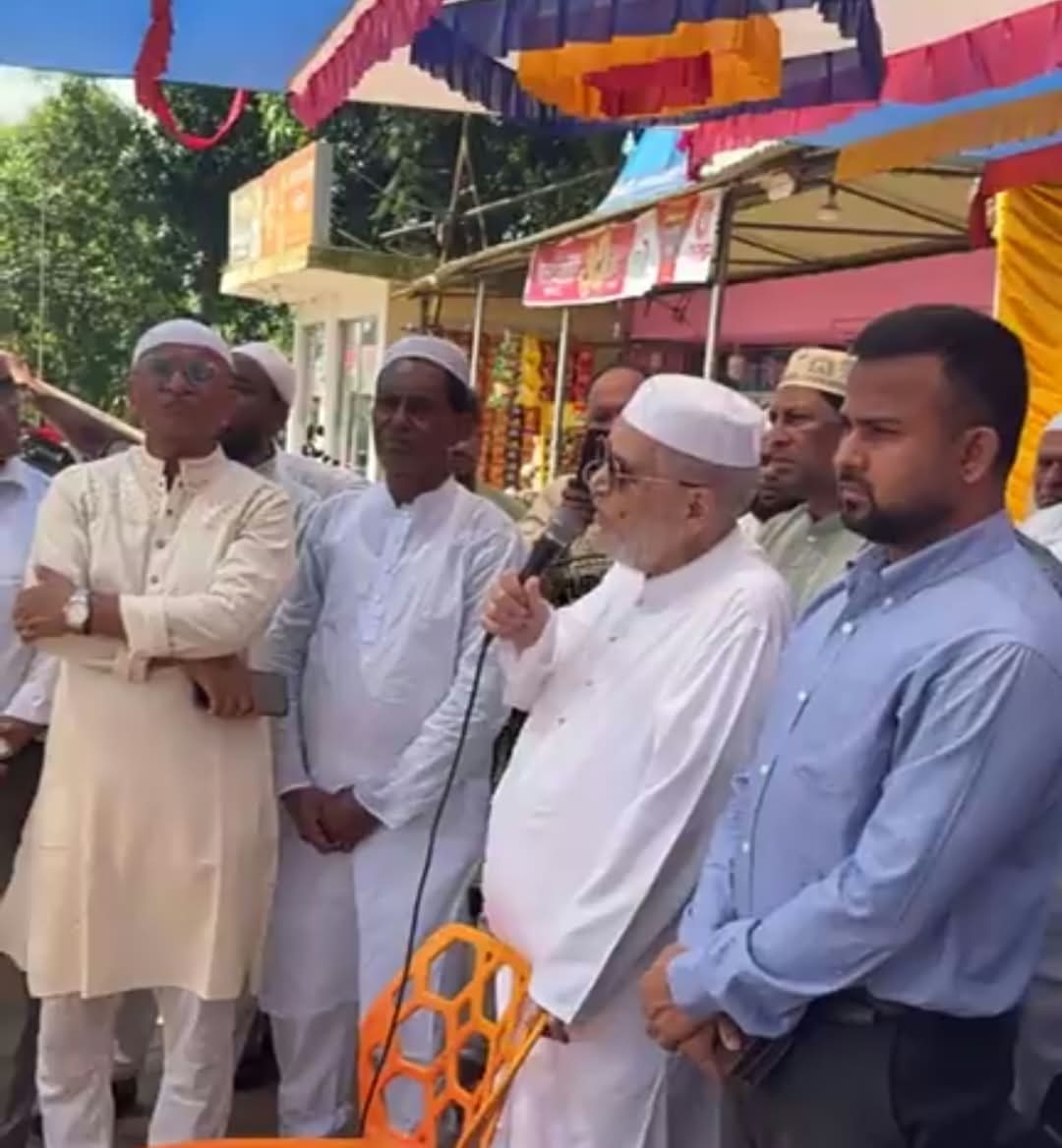 মা-বাবার কবরের পাশে চিরনিদ্রায় বিএনপি নেতা হাজী অলিউল্লাহ